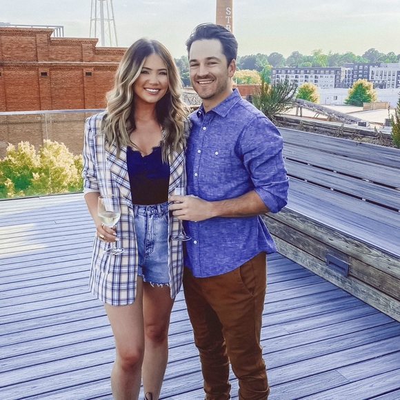 Meet your Posher, Sarah - Picture 1 of 1